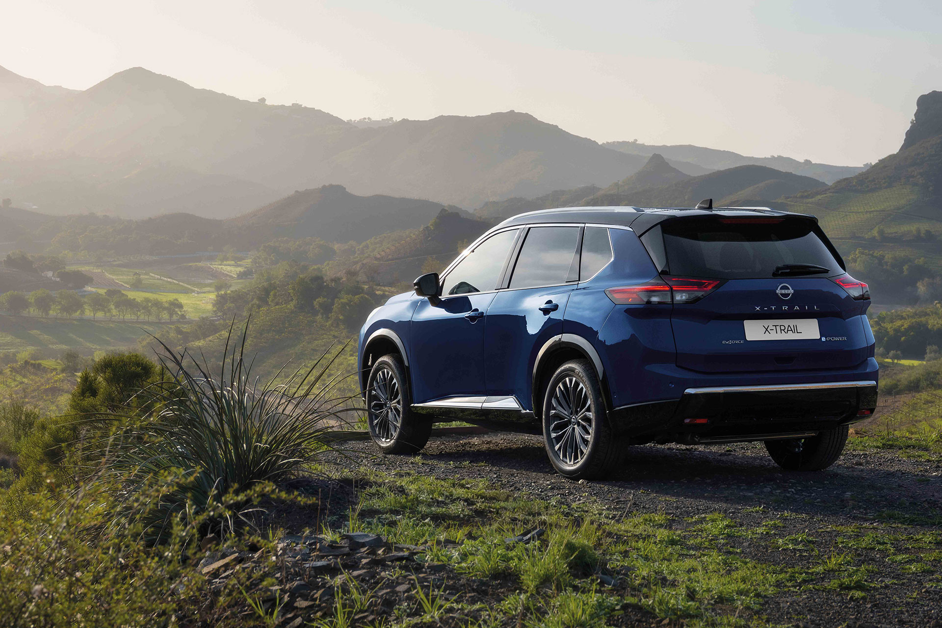 Nissan X-TRAIL